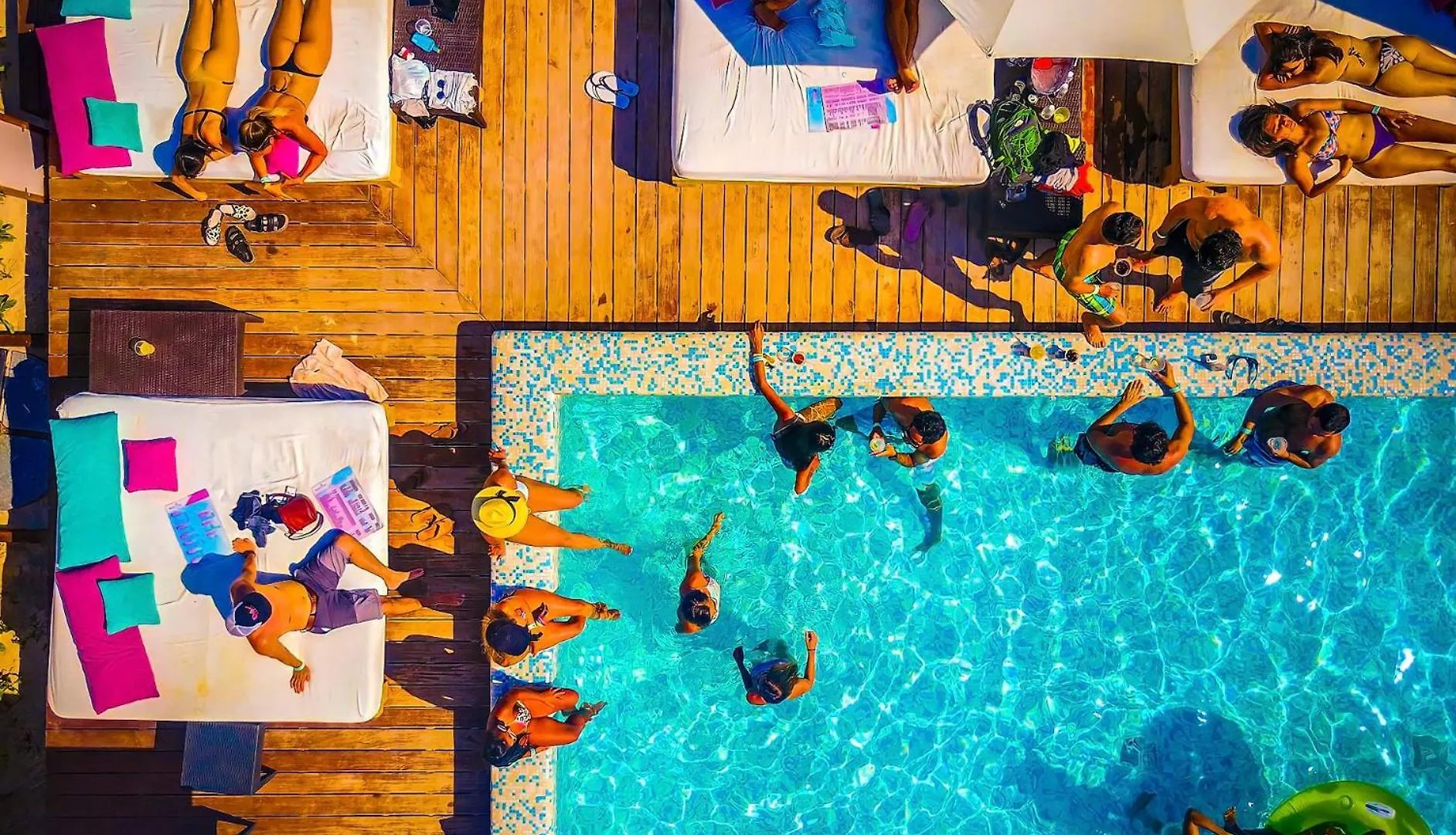 B1 Romantic Beachside Escape Capri Theme Memory Foam Queen Bed Kitchen Ac Playa del Carmen 0*,  Mexico